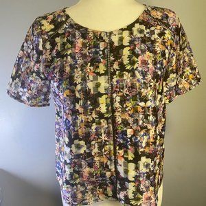 Small floral blouse